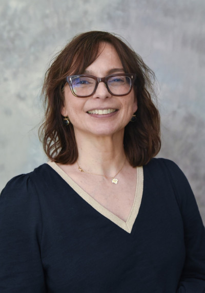 Dr Lucinda Melcher MRCP FRCR